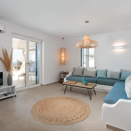Holiday home Salt, Luxurious Beachfront Retreat In Mikri Vigla, Naxos