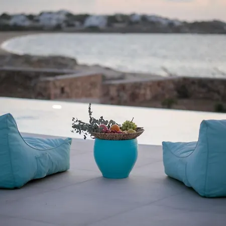 Salt, Luxurious Beachfront Retreat In Mikri Vigla, Naxos Holiday home