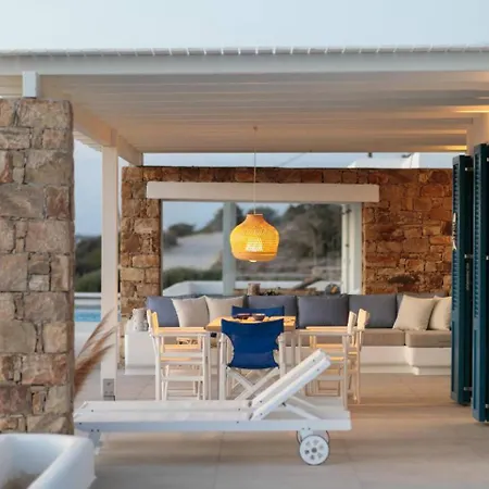 Salt, Luxurious Beachfront Retreat In Mikri Vigla, Naxos Holiday home *
