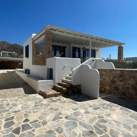 Сasa de vacaciones Salt, Luxurious Beachfront Retreat In Mikri Vigla, Naxos *