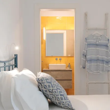 Salt, Luxurious Beachfront Retreat In Mikri Vigla, Naxos Сasa de vacaciones