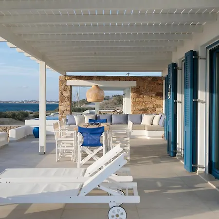 Salt, Luxurious Beachfront Retreat In Mikri Vigla, Naxos