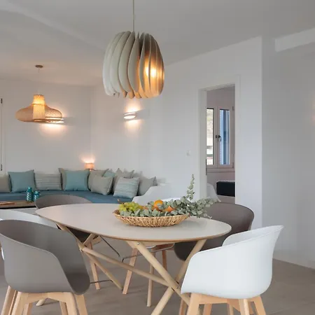 Salt, Luxurious Beachfront Retreat In Mikri Vigla, Naxos Сasa de vacaciones