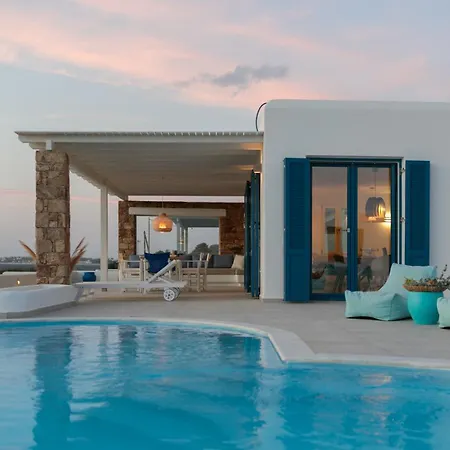 Salt, Luxurious Beachfront Retreat In Mikri Vigla, Naxos Holiday home *