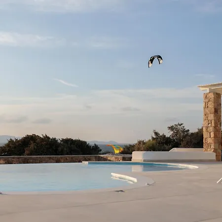 Сasa de vacaciones Salt, Luxurious Beachfront Retreat In Mikri Vigla, Naxos